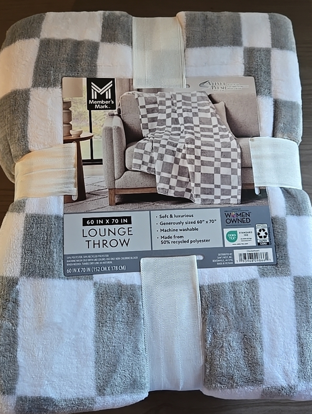 Member's Mark Gray & White Checkered Lounge Throw
